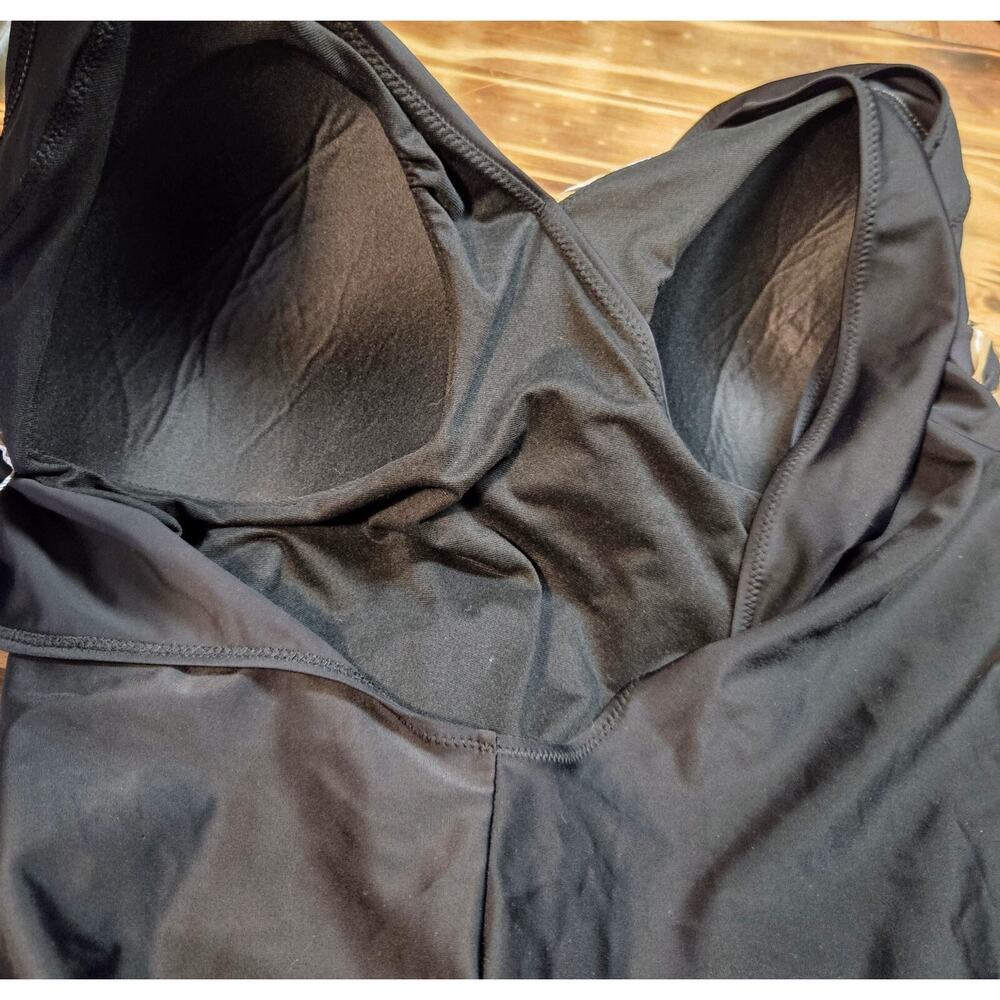 Womens One Piece Swimsuit Slimming Wrap Front Elegant Black Bathing Suit Sz 24W - Picture 4 of 8